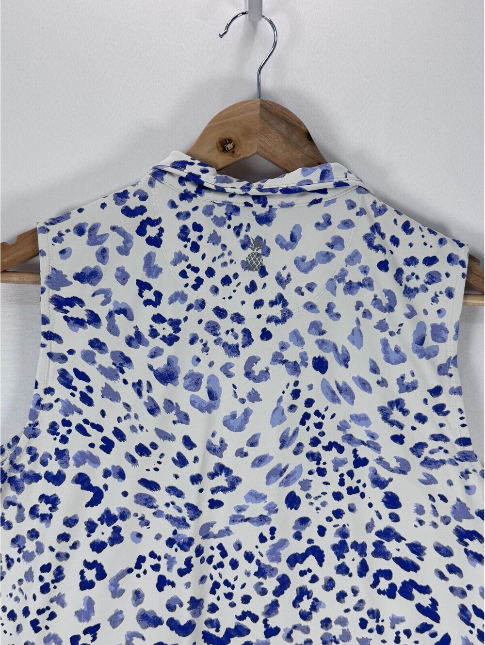 Tommy Bahama IslandZone Top Womens Large Blue Leopard Sleeveless Polo Zip - Picture 5 of 8